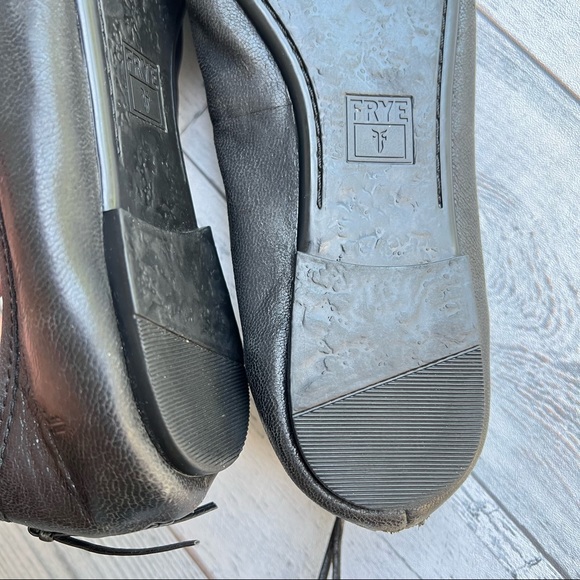 Frye Regina Ballet Flats Black Leather Pointed Toe Slip On Shoes Women Size 7.5 - Picture 10 of 15